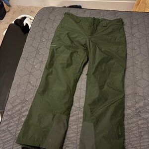 Marmot Men's Dark Green Cargo Pants